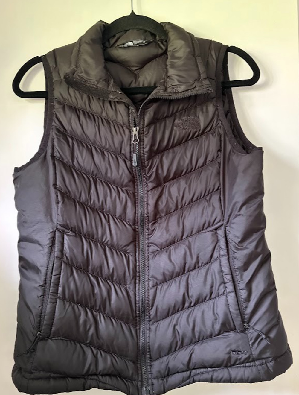 The North Face 550 Women’s Black Down Puffer Vest Full Zip Size M